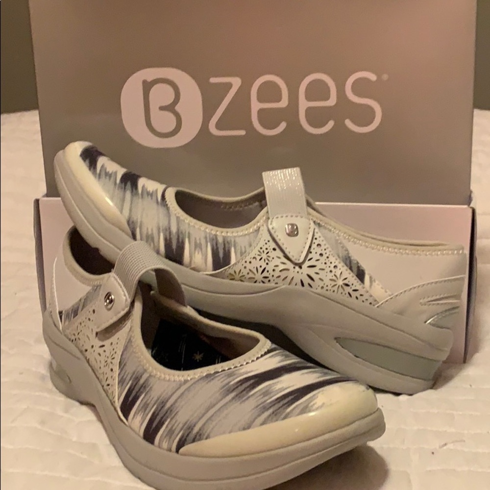 B sees light weight shoes